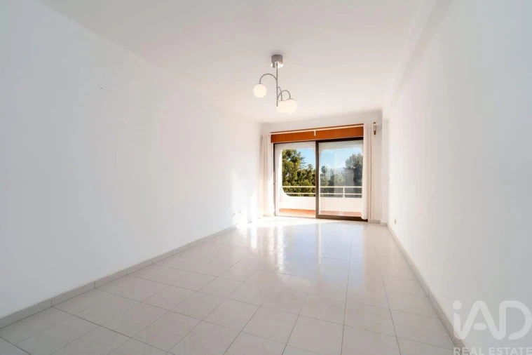 Apartamento T3 para Venda em Pechão Foto 3