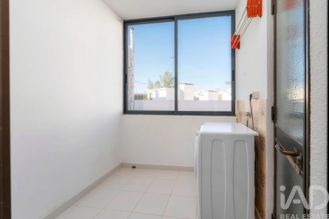 Apartamento T3 para Venda em Pechão Foto 14