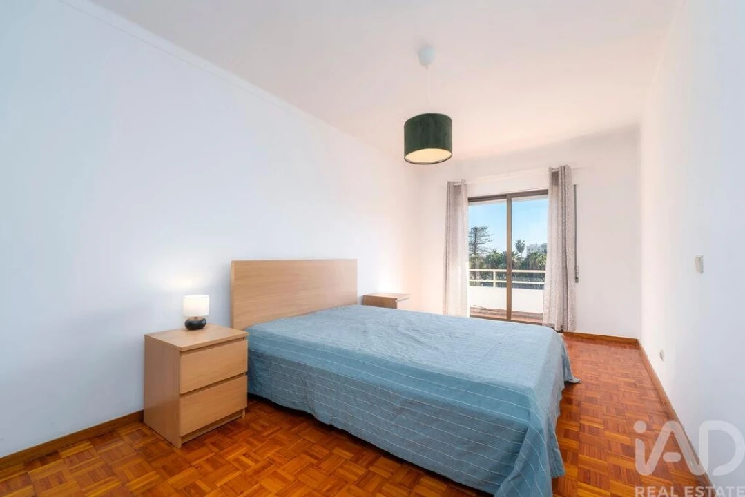 Apartamento T3 para Venda em Pechão Foto 23