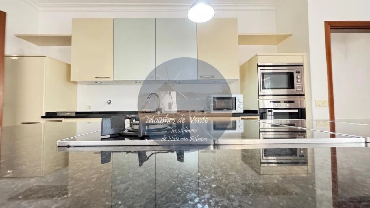 Moradia T5 para Venda em Moita Foto 24