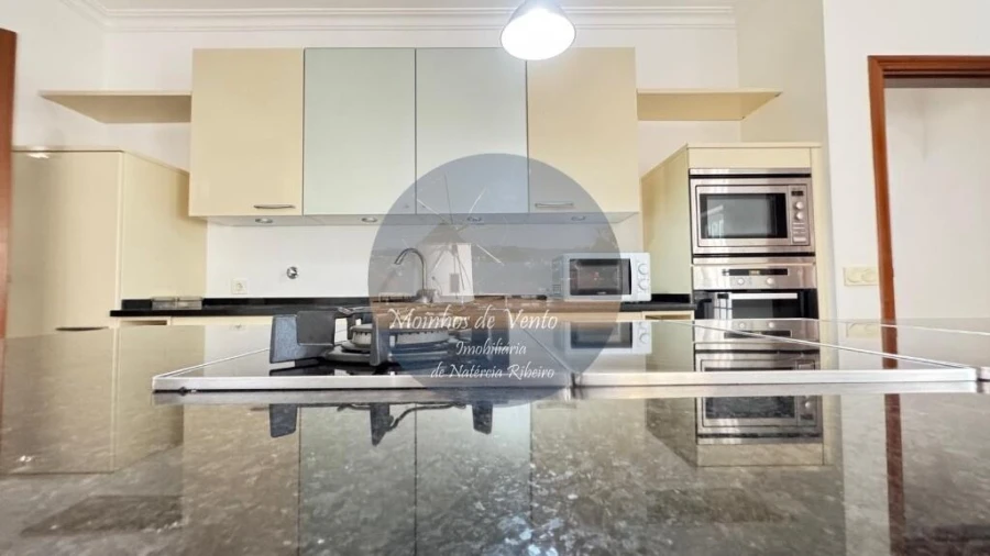 Moradia T5 para Venda em Moita Foto 24