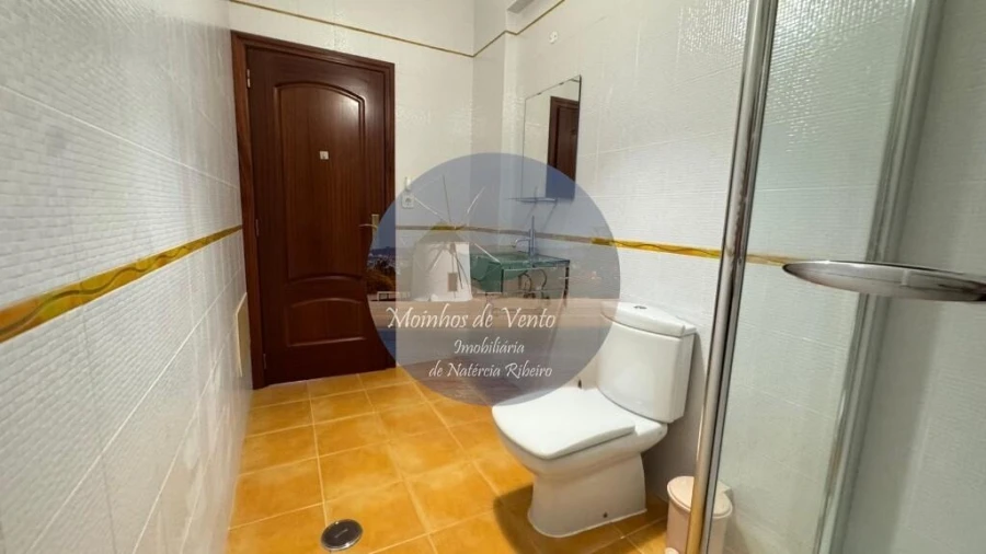 Moradia T5 para Venda em Moita Foto 58