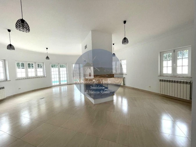 Moradia T5 para Venda em Moita Foto 27