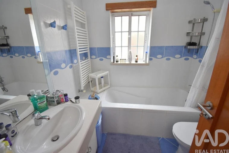 Moradia T4 para Venda em Sé Nova, Santa Cruz, Almedina e São Bartolomeu Foto 26