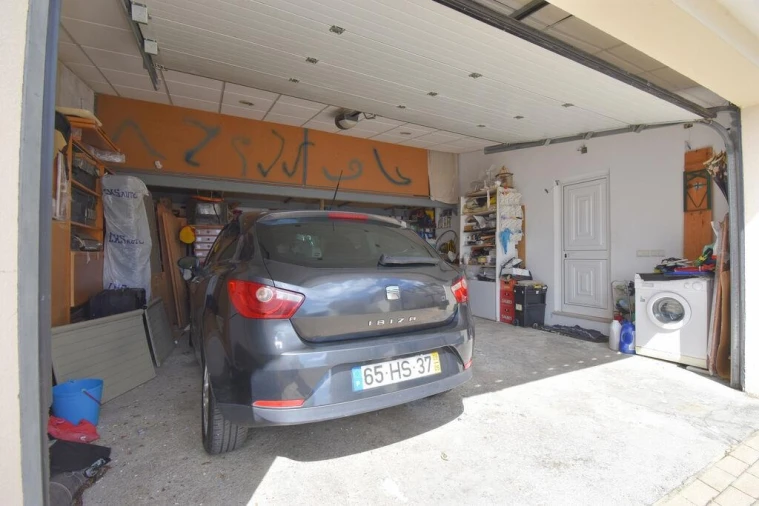 Moradia T4 para Venda em Sé Nova, Santa Cruz, Almedina e São Bartolomeu Foto 29