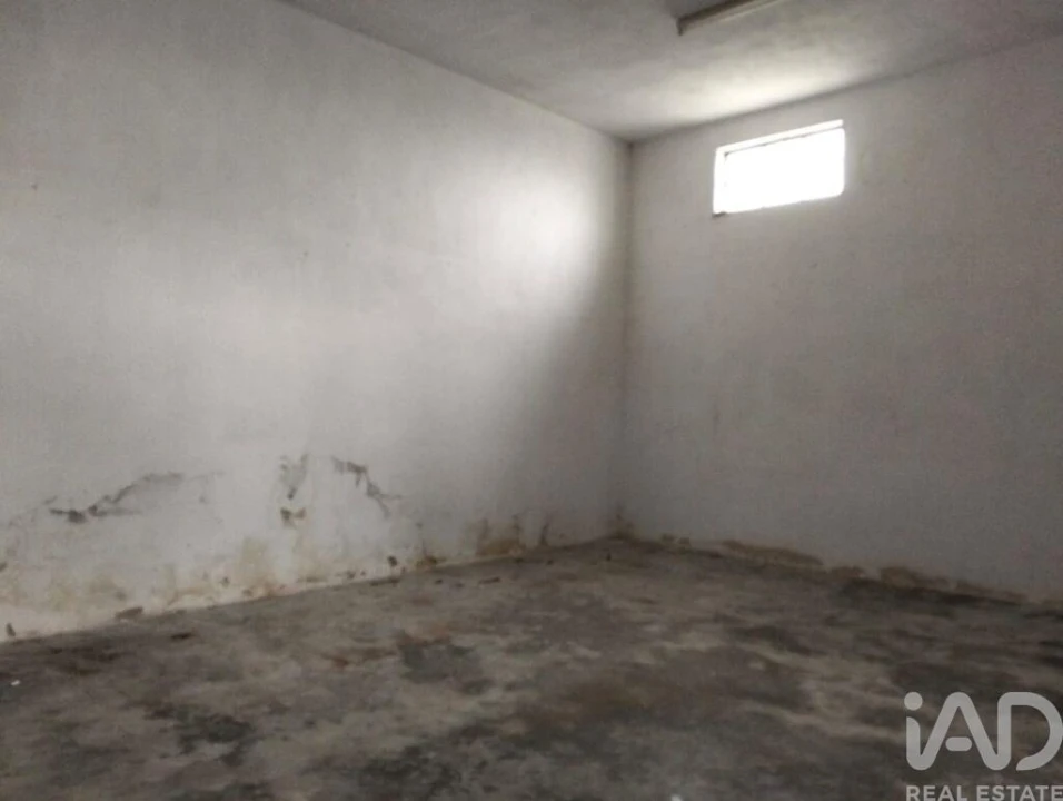 Moradia T4 para Venda em Povoa da Isenta Foto 37