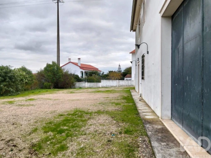 Moradia T4 para Venda em Povoa da Isenta Foto 22