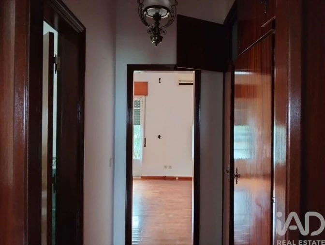 Moradia T4 para Venda em Povoa da Isenta Foto 10