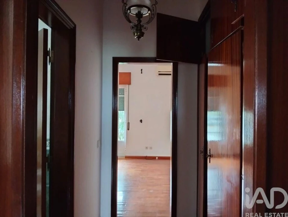 Moradia T4 para Venda em Povoa da Isenta Foto 10