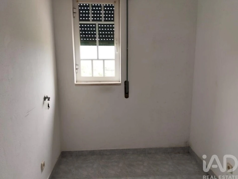 Moradia T4 para Venda em Povoa da Isenta Foto 17
