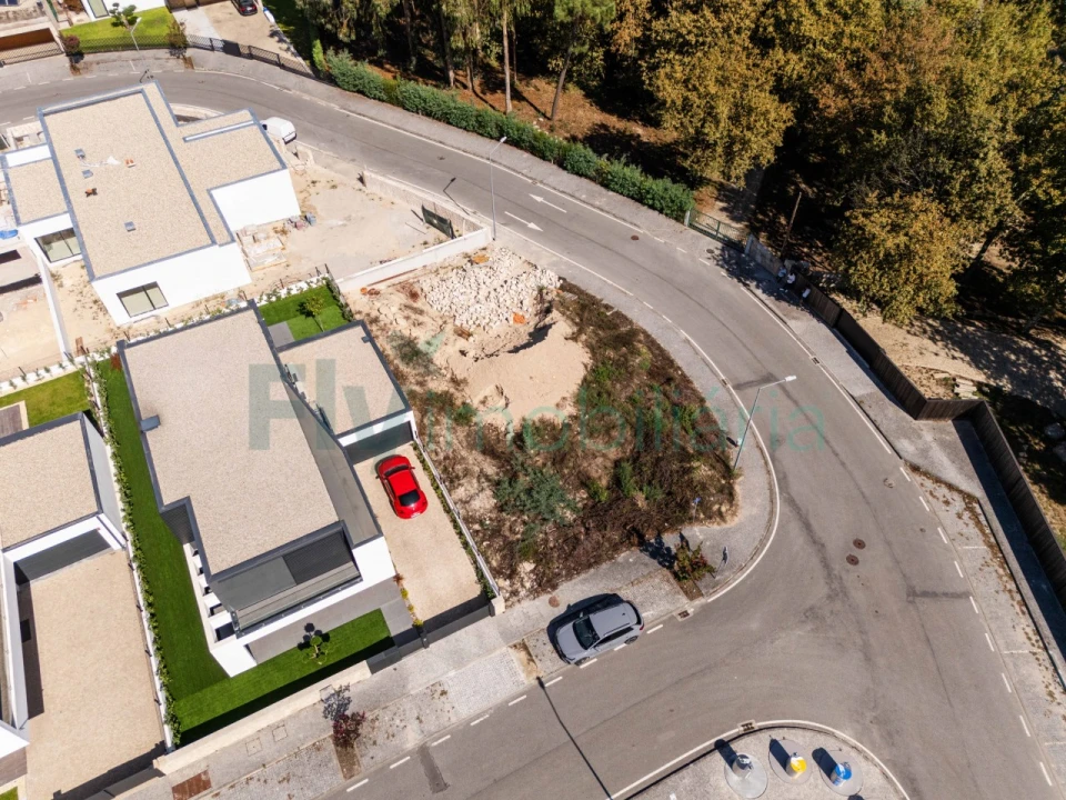 Terreno para Venda em Caldas de Vizela (São Miguel e São João) Foto 4