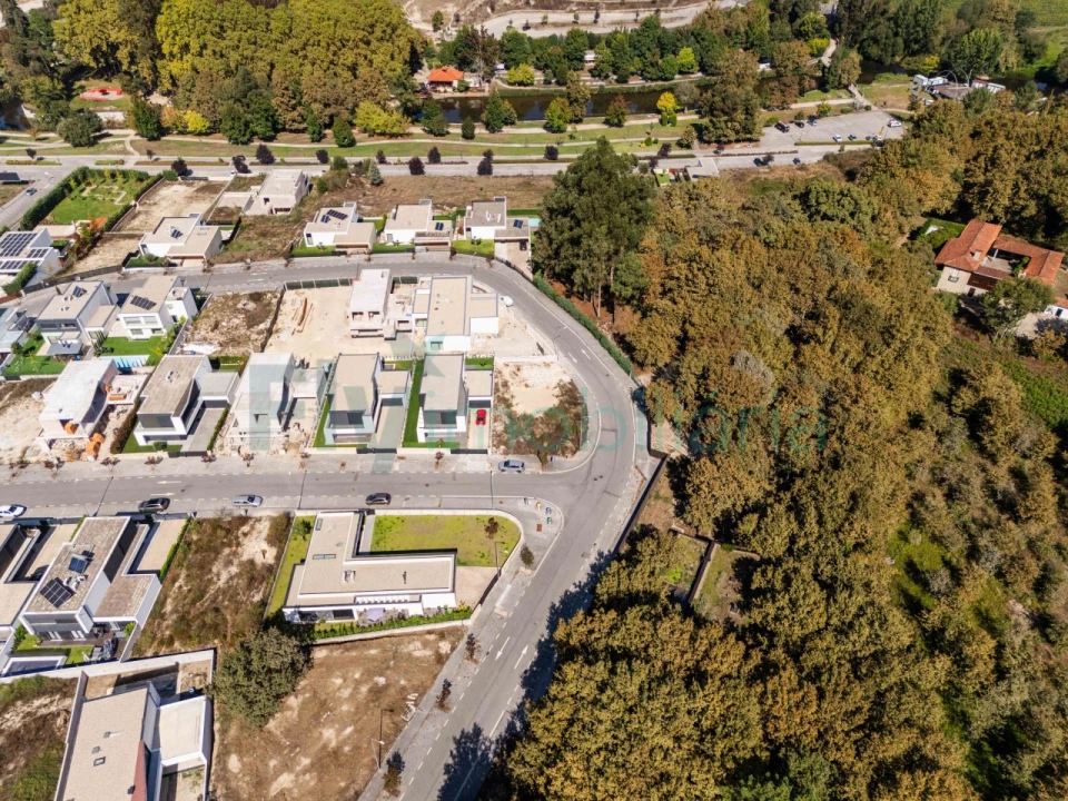 Terreno para Venda em Caldas de Vizela (São Miguel e São João) Foto 12