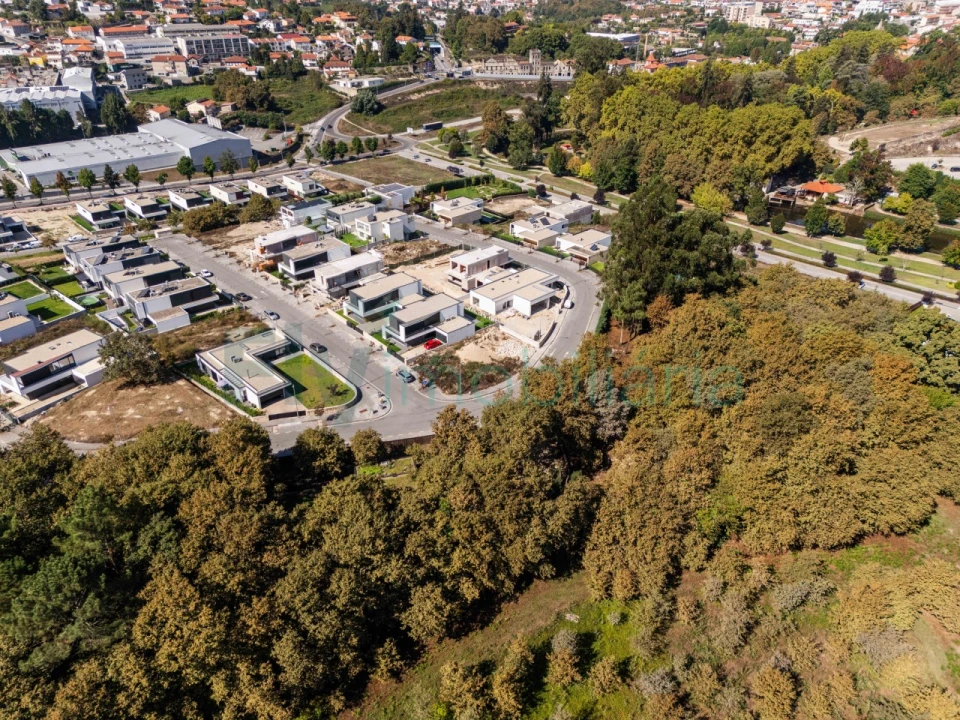 Terreno para Venda em Caldas de Vizela (São Miguel e São João) Foto 14