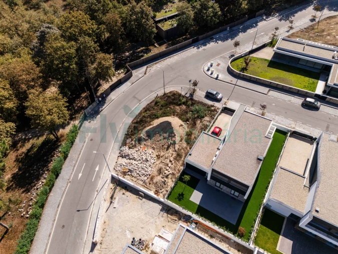 Terreno para Venda em Caldas de Vizela (São Miguel e São João) Foto 9