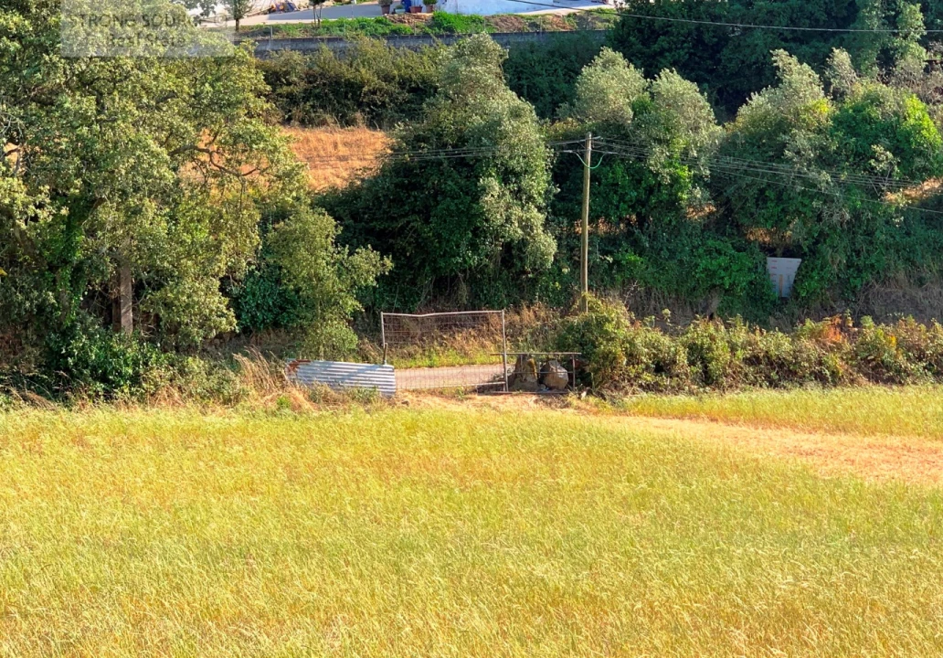 Quinta T2 para Venda em Venda do Pinheiro e Santo Estêvão das Galés Foto 8