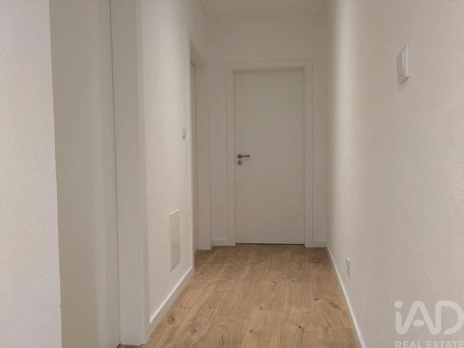 Moradia T2 para Venda em São Bento do Cortiço e Santo Estêvão Foto 9