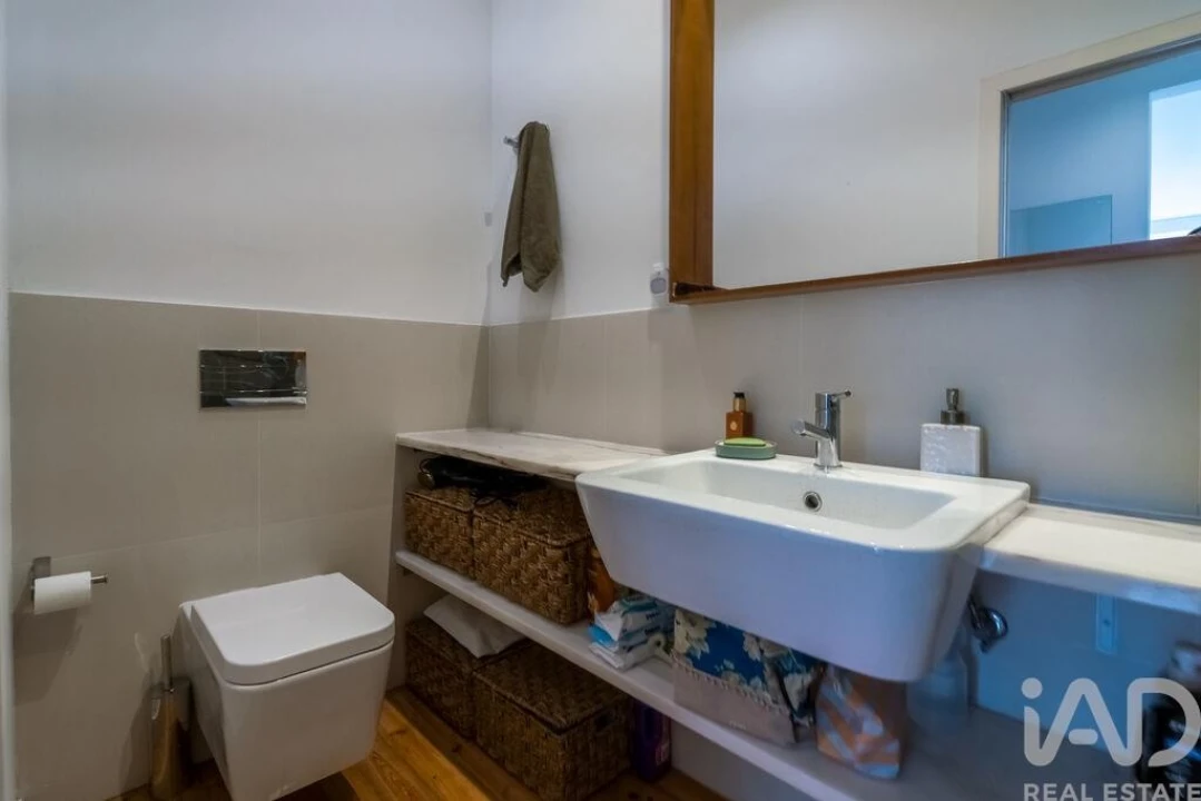 Apartamento T2 para Venda em Campo de Ourique Foto 31