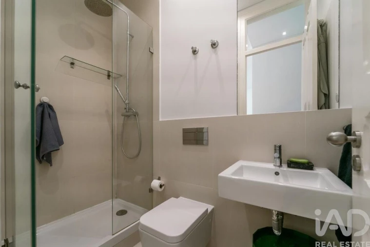 Apartamento T2 para Venda em Campo de Ourique Foto 26