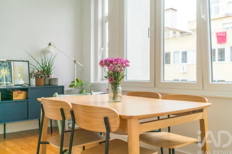 Apartamento T2 para Venda em Campo de Ourique Foto 13