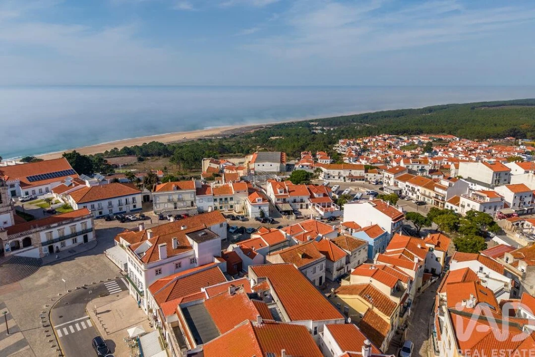 Apartamento T2 para Venda em Nazare Foto 6