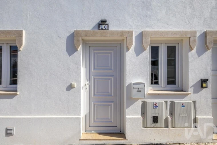 Apartamento T2 para Venda em Nazare Foto 7