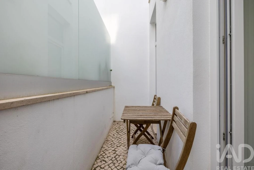 Apartamento T2 para Venda em Nazare Foto 4