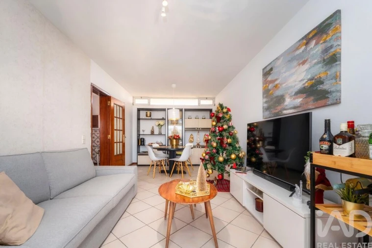 Apartamento T3 para Venda em Faro (Sé e São Pedro) Foto 2