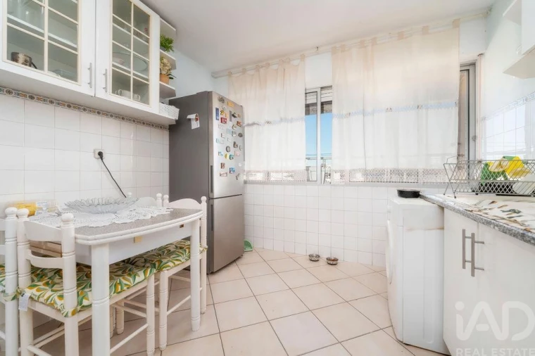 Apartamento T3 para Venda em Faro (Sé e São Pedro) Foto 14