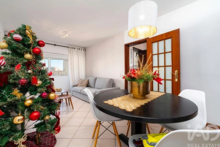 Apartamento T3 para Venda em Faro (Sé e São Pedro) Foto 4