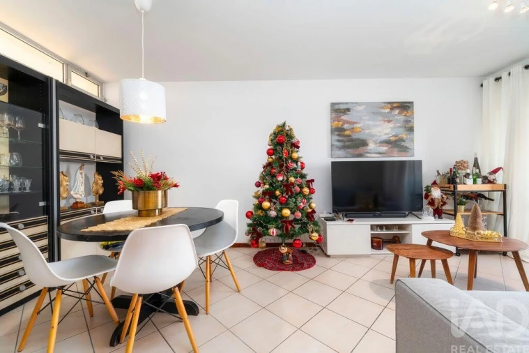 Apartamento T3 para Venda em Faro (Sé e São Pedro) Foto 3