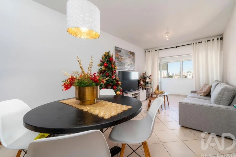 Apartamento T3 para Venda em Faro (Sé e São Pedro) Foto 6