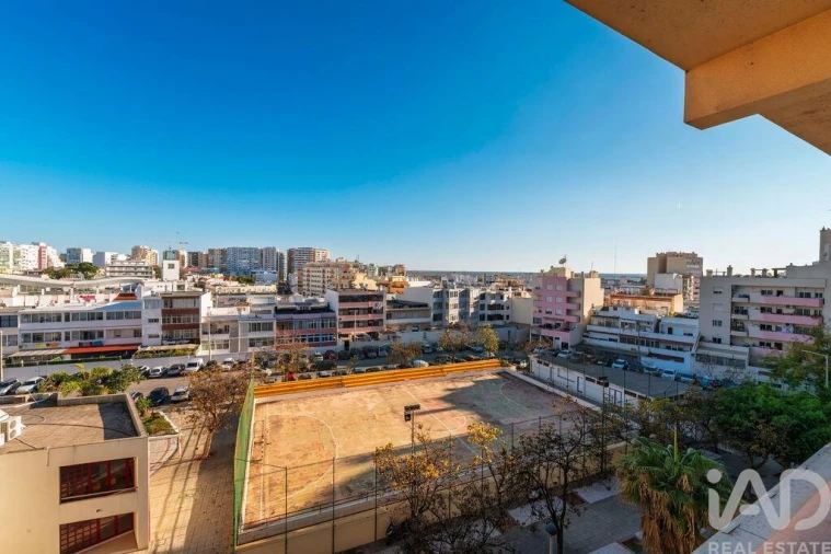 Apartamento T3 para Venda em Faro (Sé e São Pedro) Foto 32