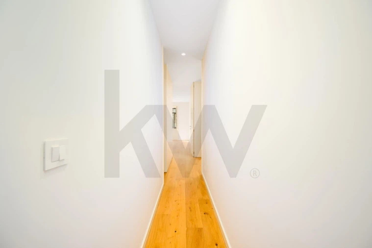 Apartamento T2 para Venda em Cedofeita, Santo Ildefonso, Sé, Miragaia, São Nicolau e Vitória Foto 29