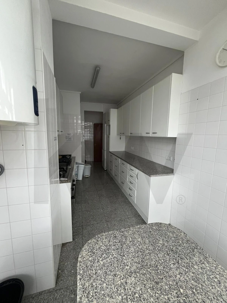 Apartamento T3 para Venda em Requeixo, Nossa Senhora de Fátima e Nariz Foto 13