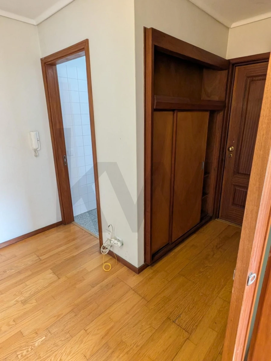 Apartamento T3 para Venda em Requeixo, Nossa Senhora de Fátima e Nariz Foto 6