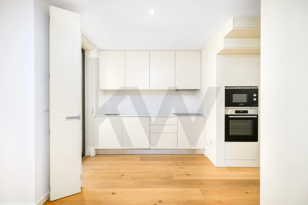 Apartamento T2 para Venda em Cedofeita, Santo Ildefonso, Sé, Miragaia, São Nicolau e Vitória Foto 1