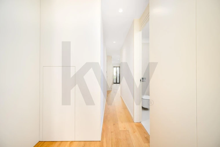 Apartamento T1 para Venda em Cedofeita, Santo Ildefonso, Sé, Miragaia, São Nicolau e Vitória Foto 21