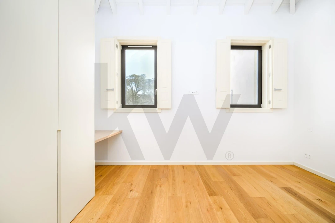 Apartamento T2 para Venda em Cedofeita, Santo Ildefonso, Sé, Miragaia, São Nicolau e Vitória Foto 4