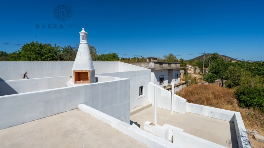 Moradia T6 para Venda em Loule (São Sebastião) Foto 31