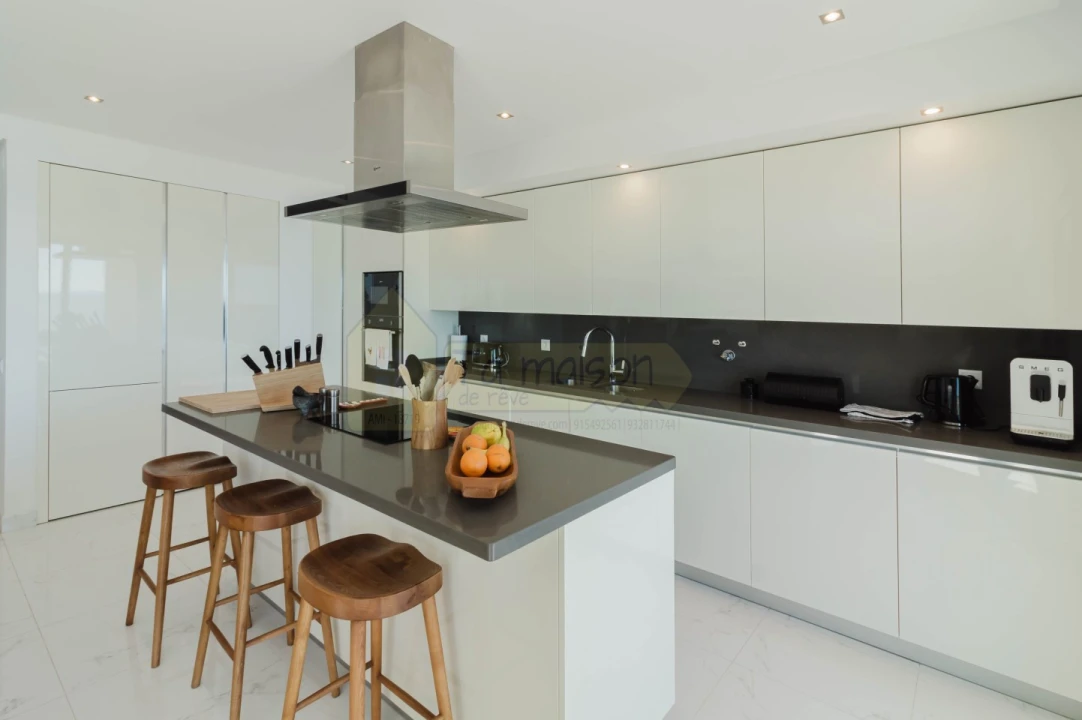Apartamento T2 para Venda em Quarteira Foto 7