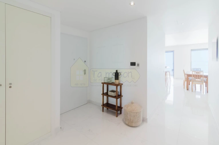 Apartamento T2 para Venda em Quarteira Foto 3