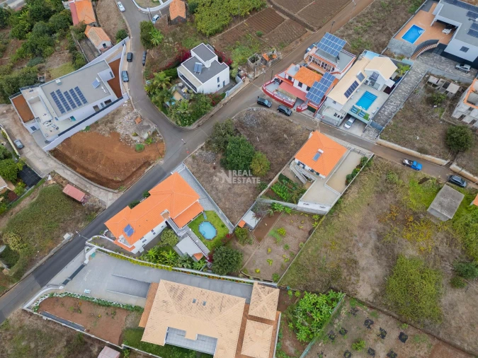 Terreno para Venda em Estreito da Calheta Foto 19