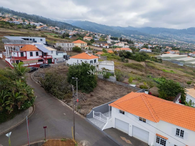 Terreno para Venda em Estreito da Calheta Foto 25