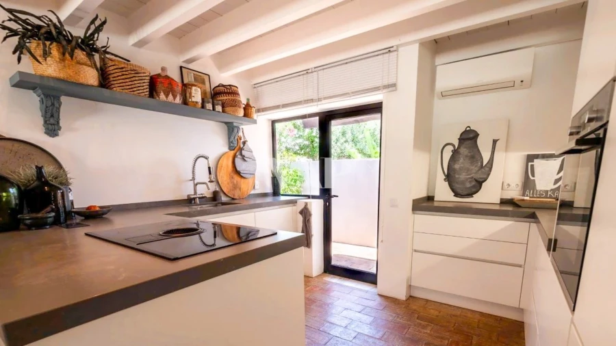 Moradia T3 para Venda em Quarteira Foto 4