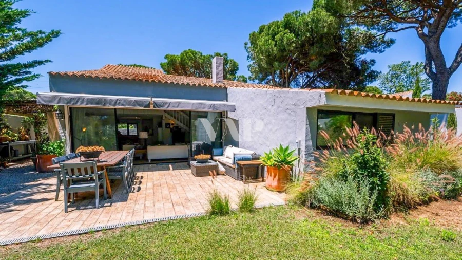 Moradia T3 para Venda em Quarteira Foto 6