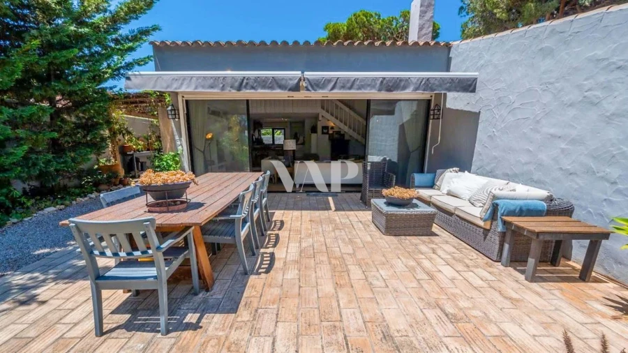 Moradia T3 para Venda em Quarteira Foto 11