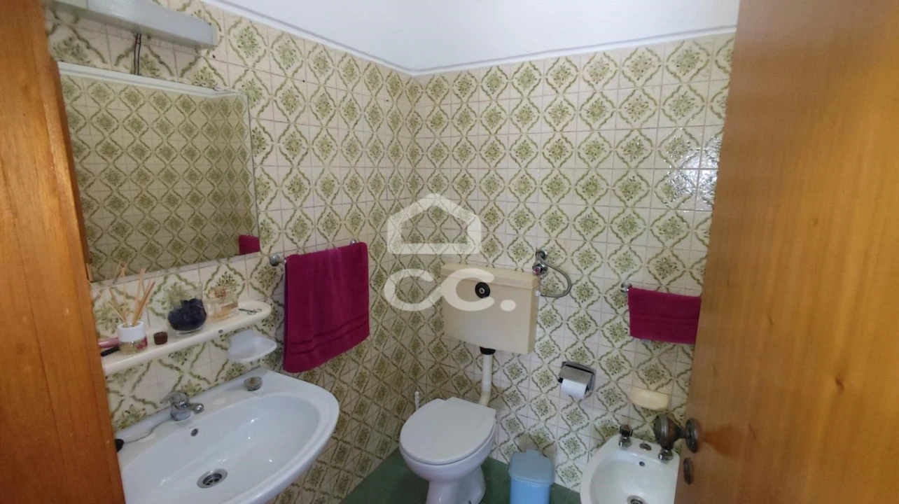 Apartamento T3 para Venda em Creixomil Foto 9