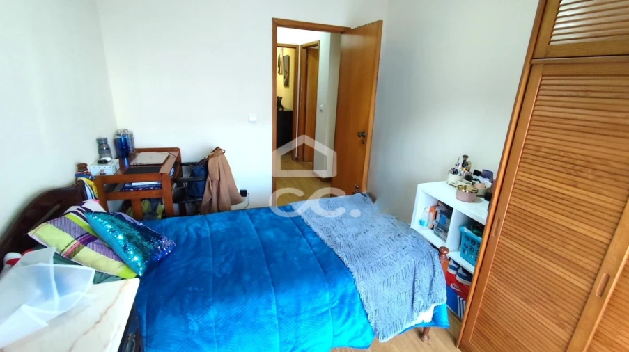Apartamento T3 para Venda em Creixomil Foto 18