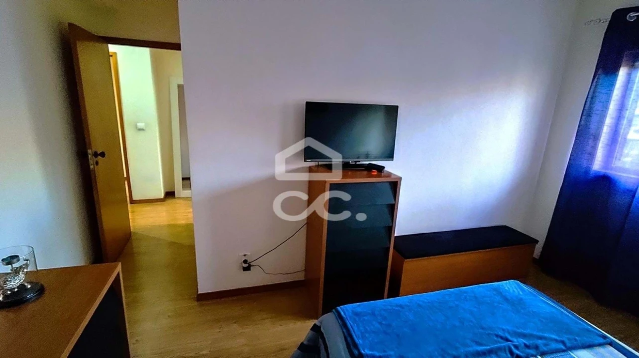 Apartamento T3 para Venda em Creixomil Foto 13