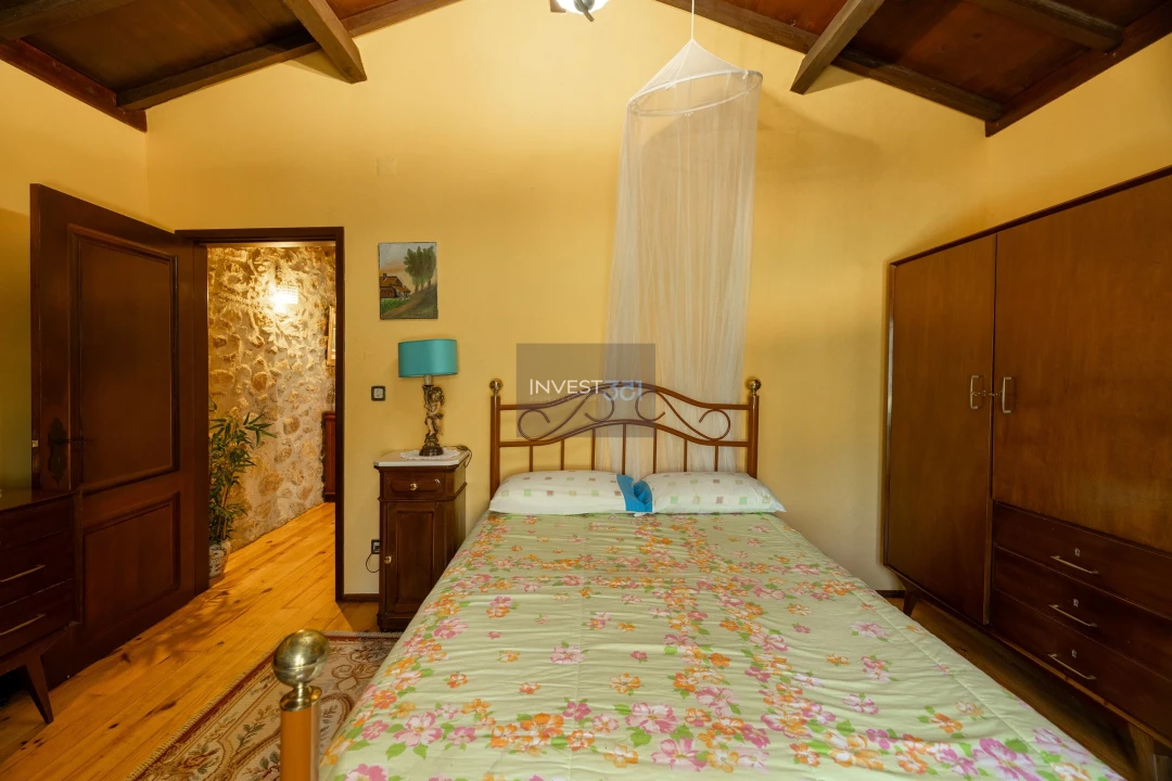 Moradia T3 para Venda em Covas Foto 25